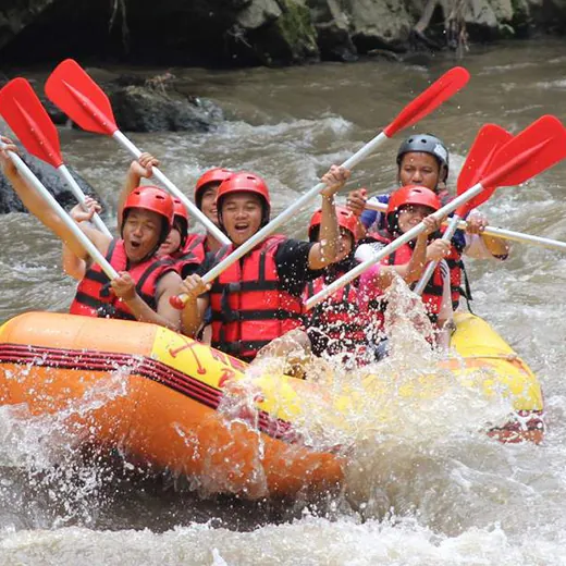 rafting in bali