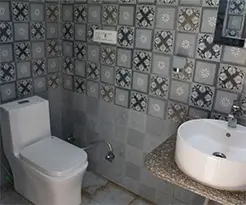 300 hours KUNDALINI yoga teacher training bathroom