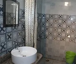 300 hours KUNDALINI yoga teacher training shower