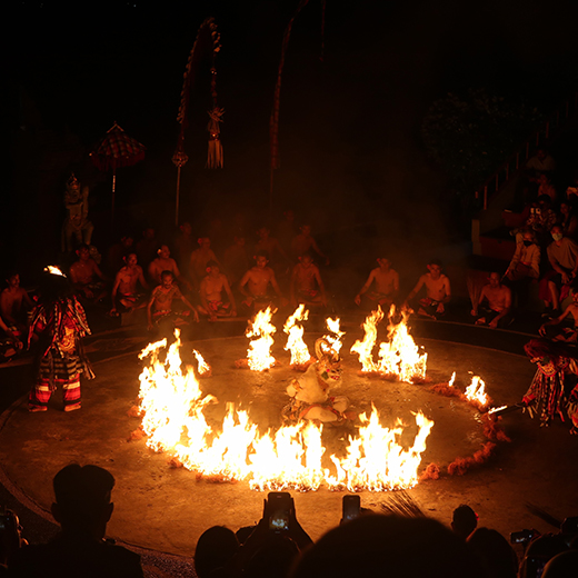 Fire Dance at Uluwatu Temple